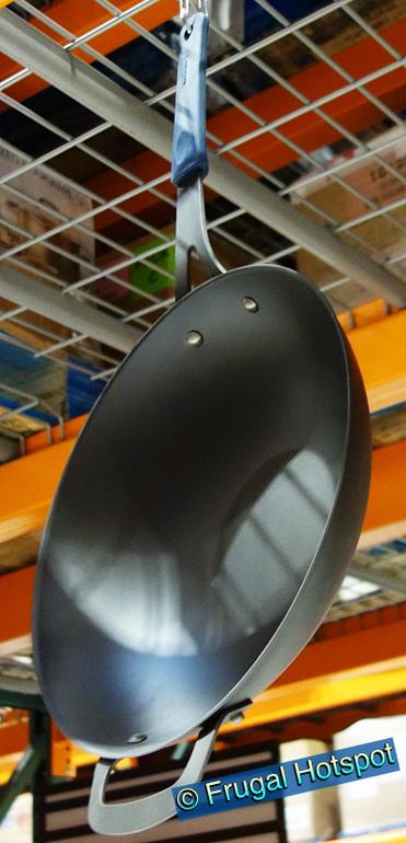 🍳 @tramontinausa 12.5” carbon steel wok is on sale $10 off now $24.99!  Promo deal ends 3/12! #costcodeals #costco